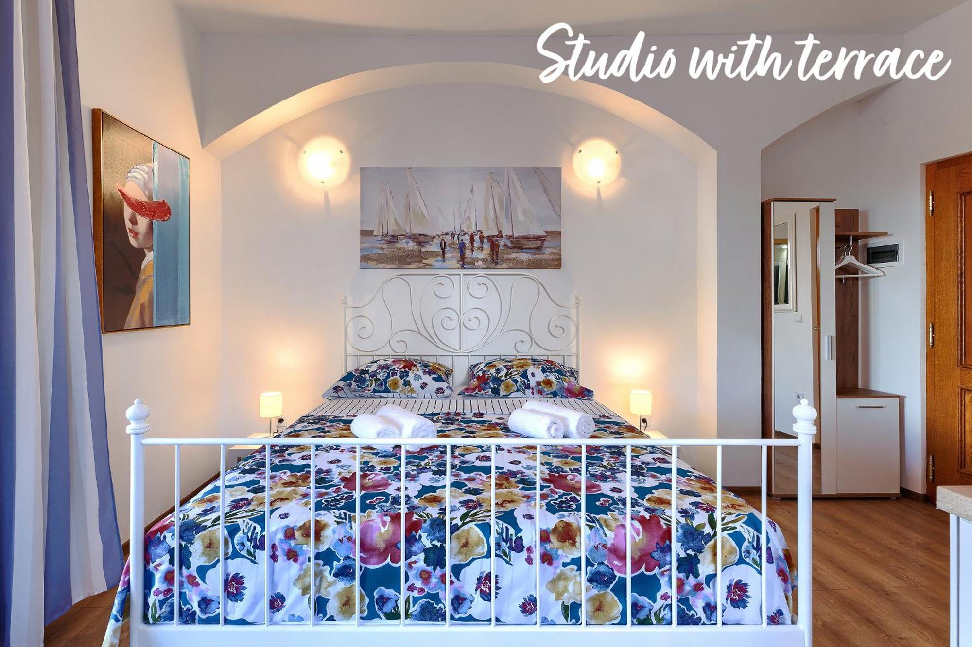 Studios Notte Sul Porto Rovinj Zewnętrze zdjęcie