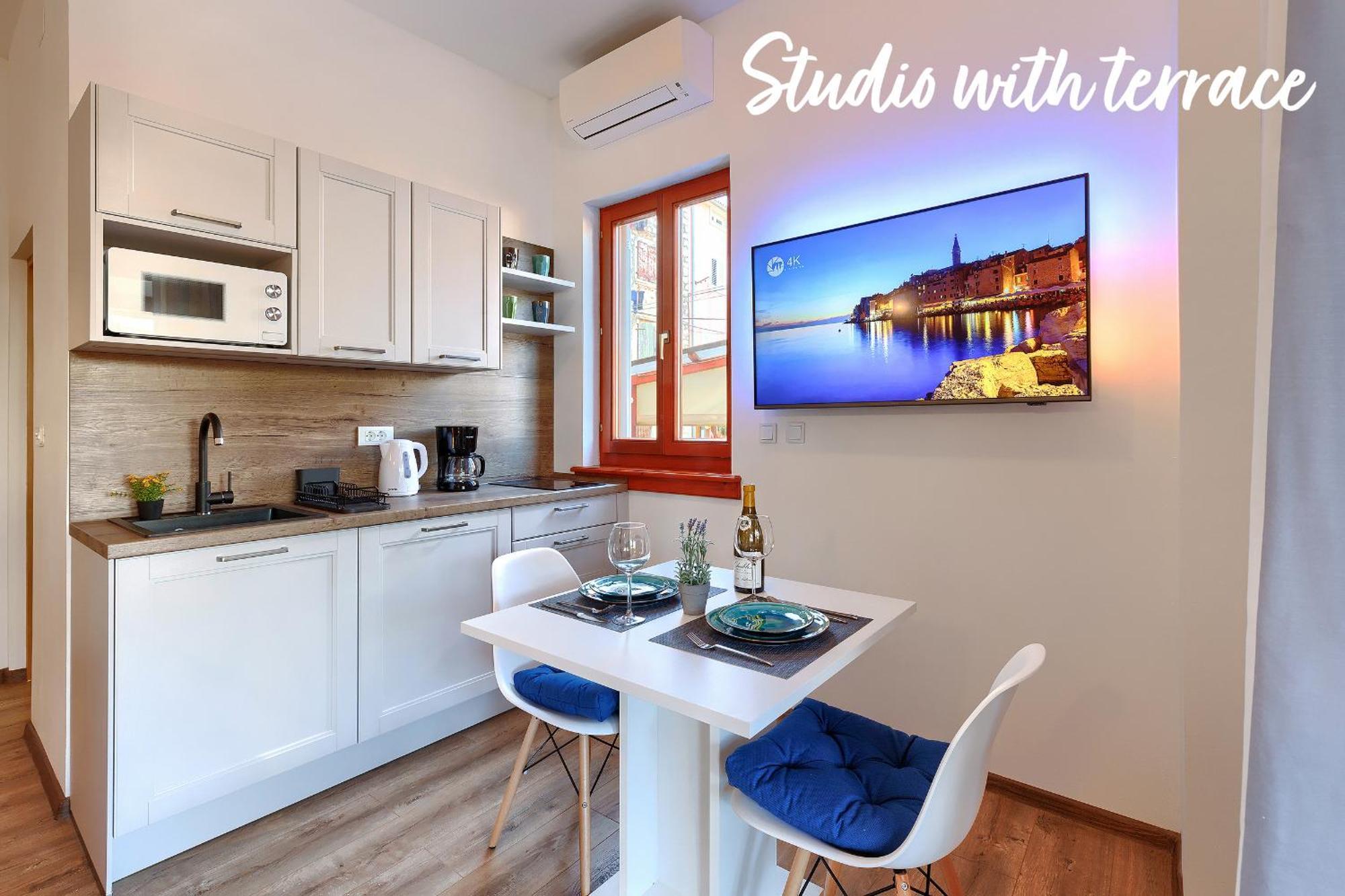 Studios Notte Sul Porto Rovinj Zewnętrze zdjęcie