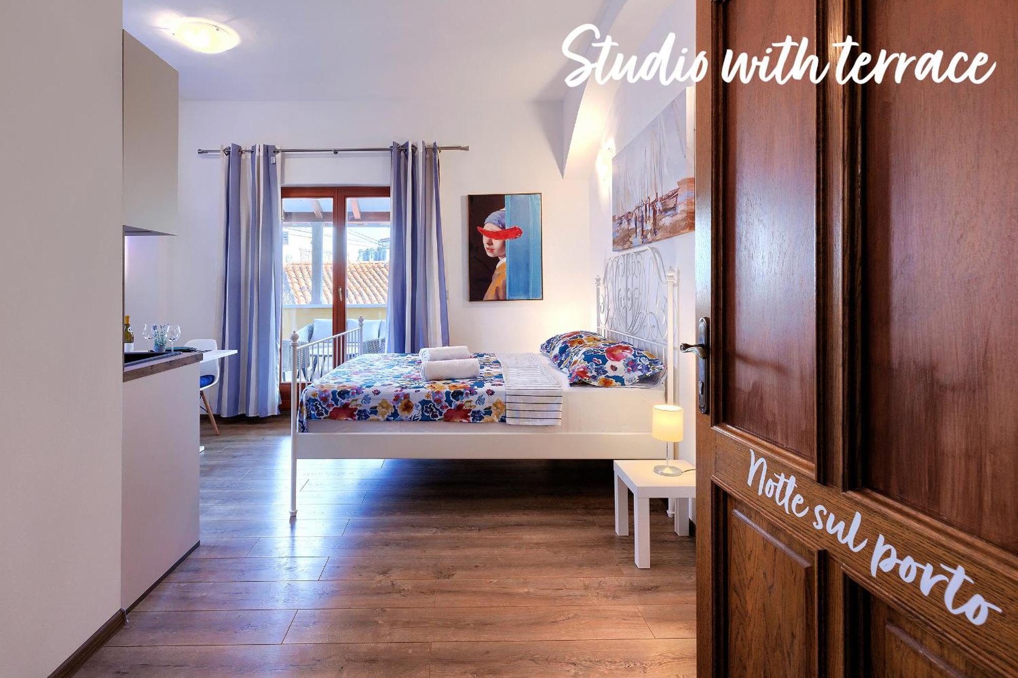 Studios Notte Sul Porto Rovinj Zewnętrze zdjęcie